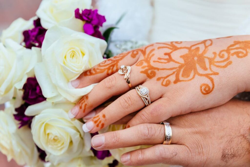 Se marier en Tunisie nécessite un mariage civil pour être légalement reconnu.