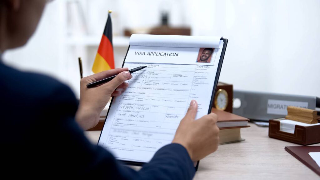 Vous avez besoin du visa Allemagne pour la découvrir, y étudier, y travailler ou rejoindre un proche.